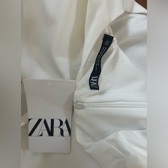 New (with tags) white Zara dress - size XS. - Picture 4 of 4